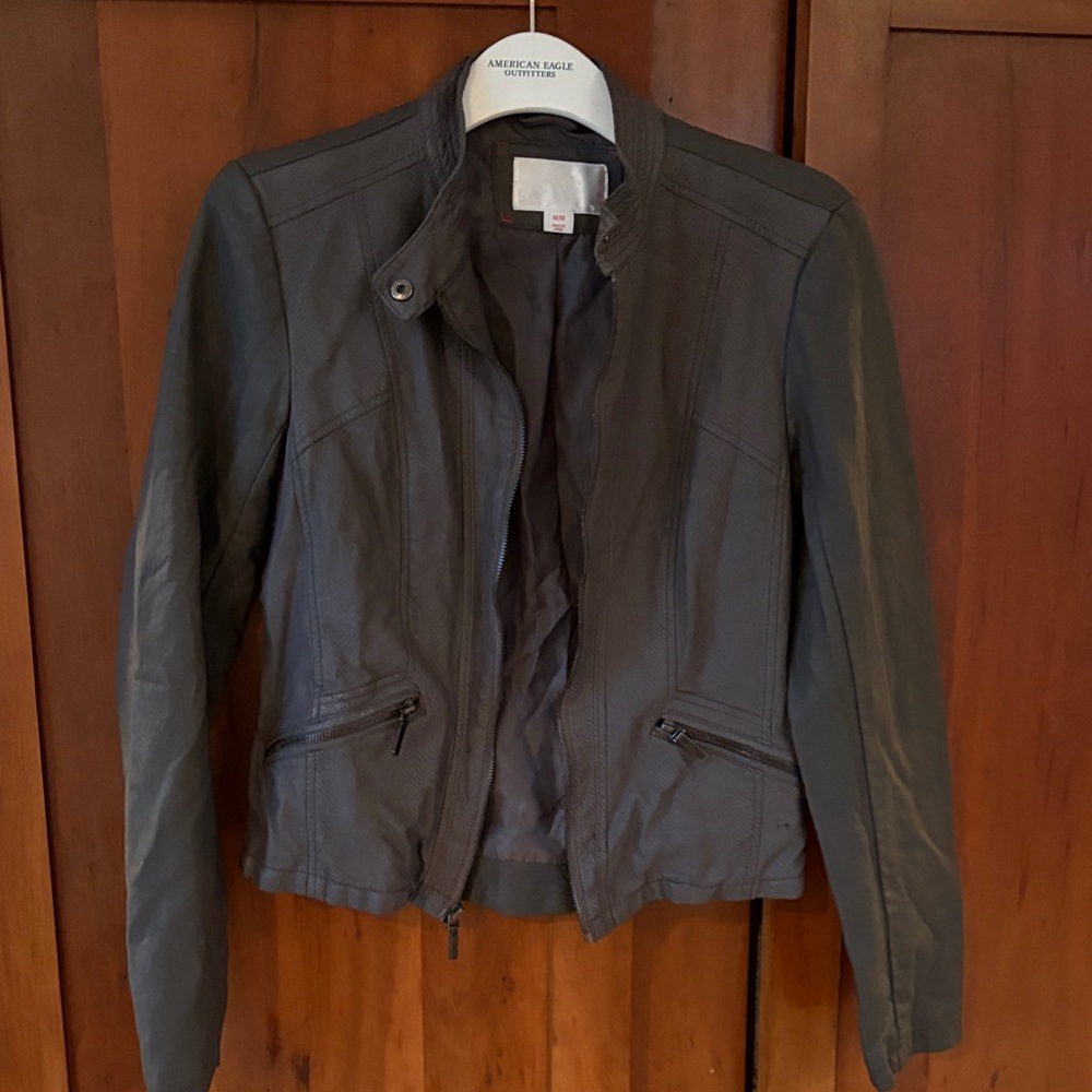 Women's Faux Cropped Leather Jacket in Dark Gray